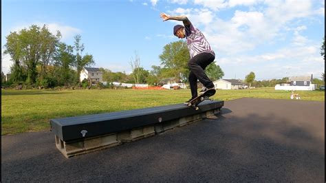 skate ledge